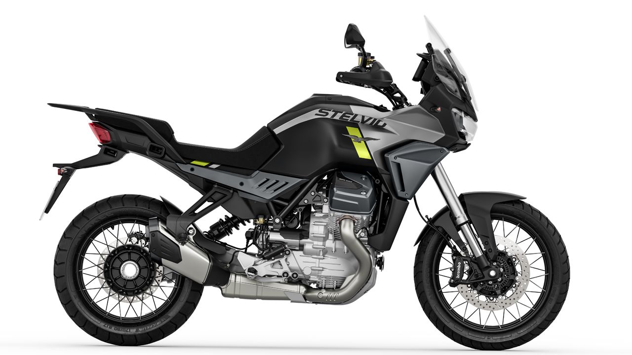 Moto Guzzi Stelvio 2024