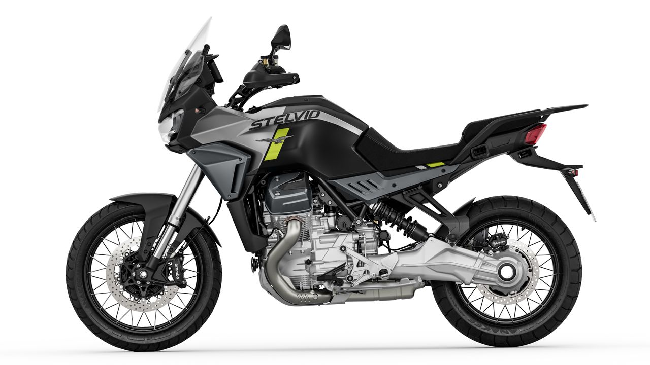 Moto Guzzi Stelvio 2024