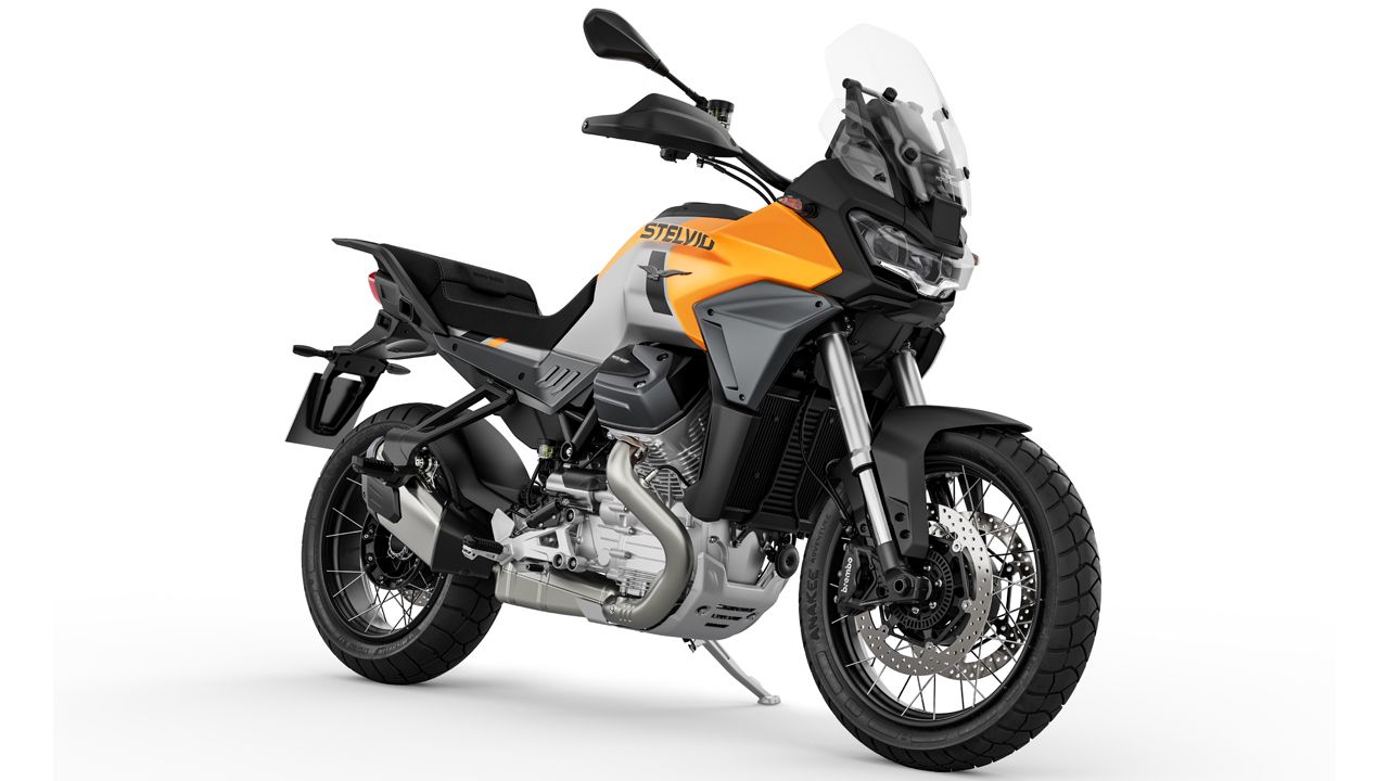 Moto Guzzi Stelvio 2024