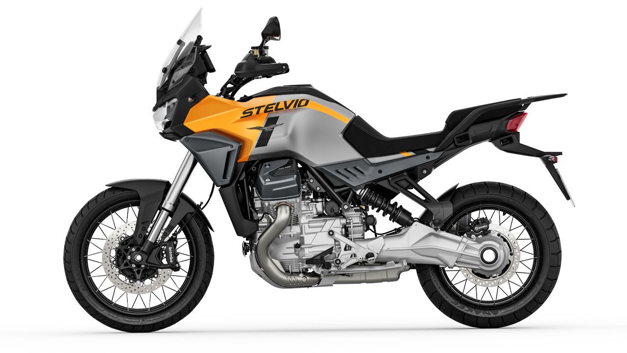 Moto Guzzi Stelvio 2024