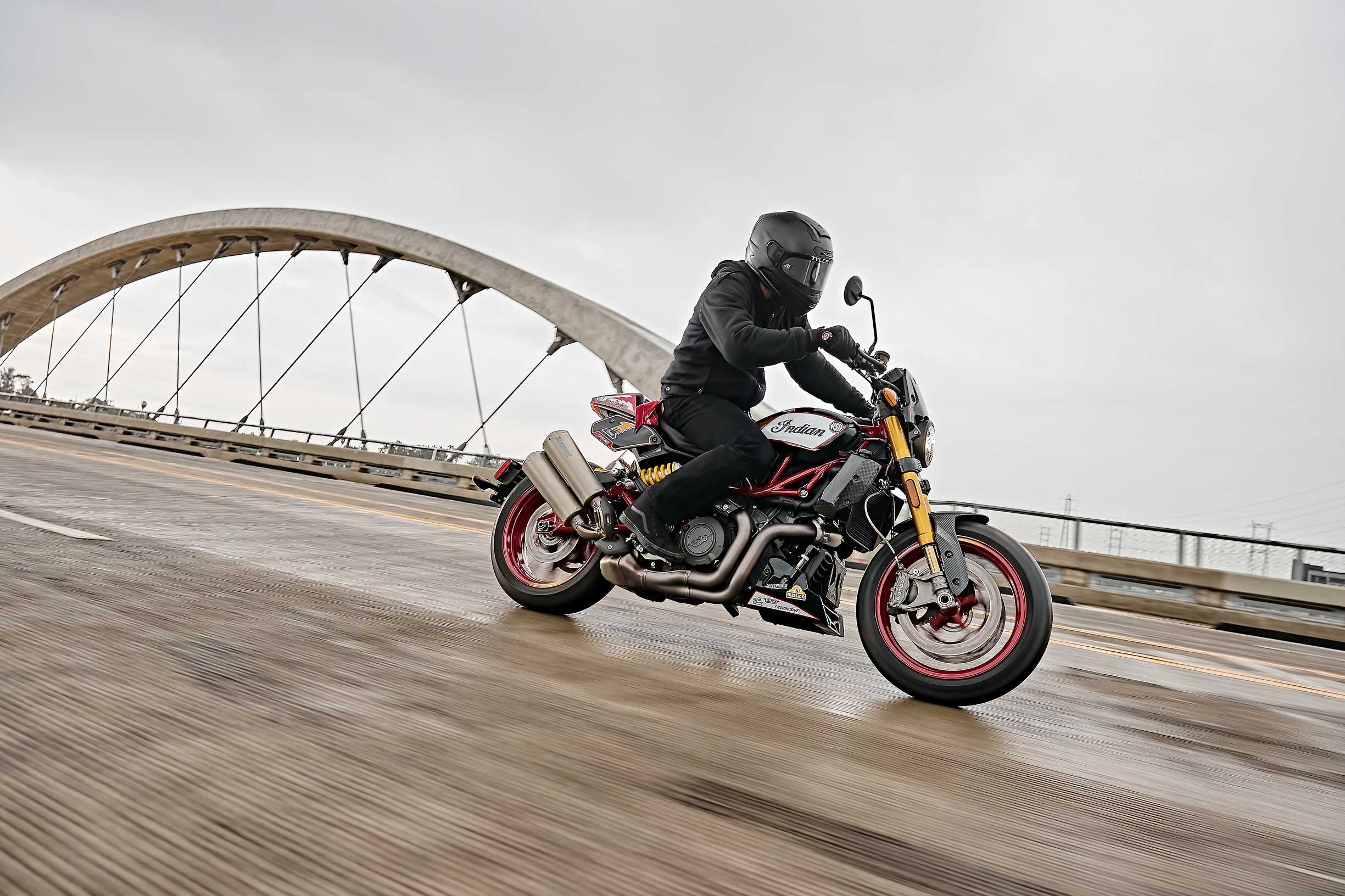 Indian FTR x RSD Super Hooligan  3