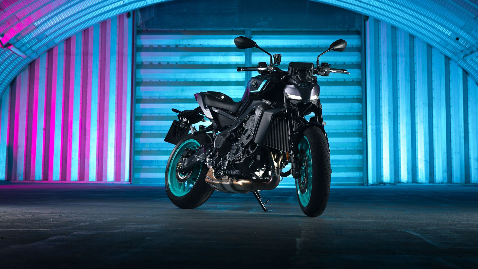 Yamaha MT 09 2024 Estatica (4)