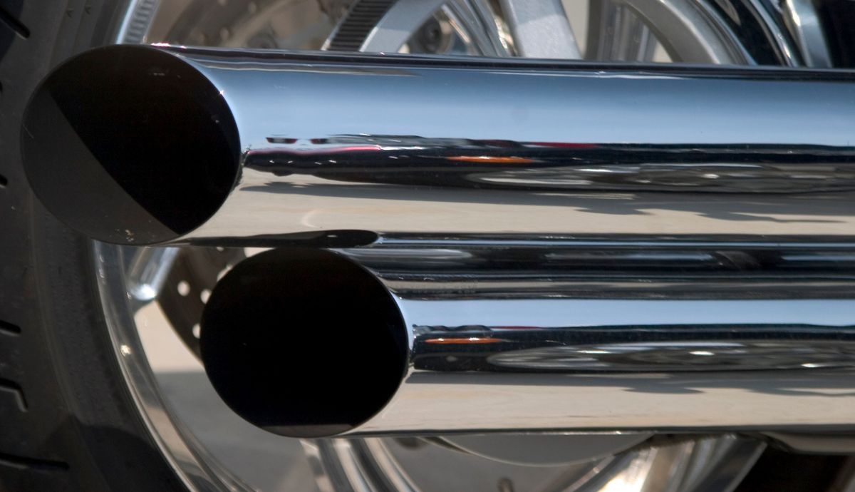 Cómo reducir tu huella de carbono con la moto