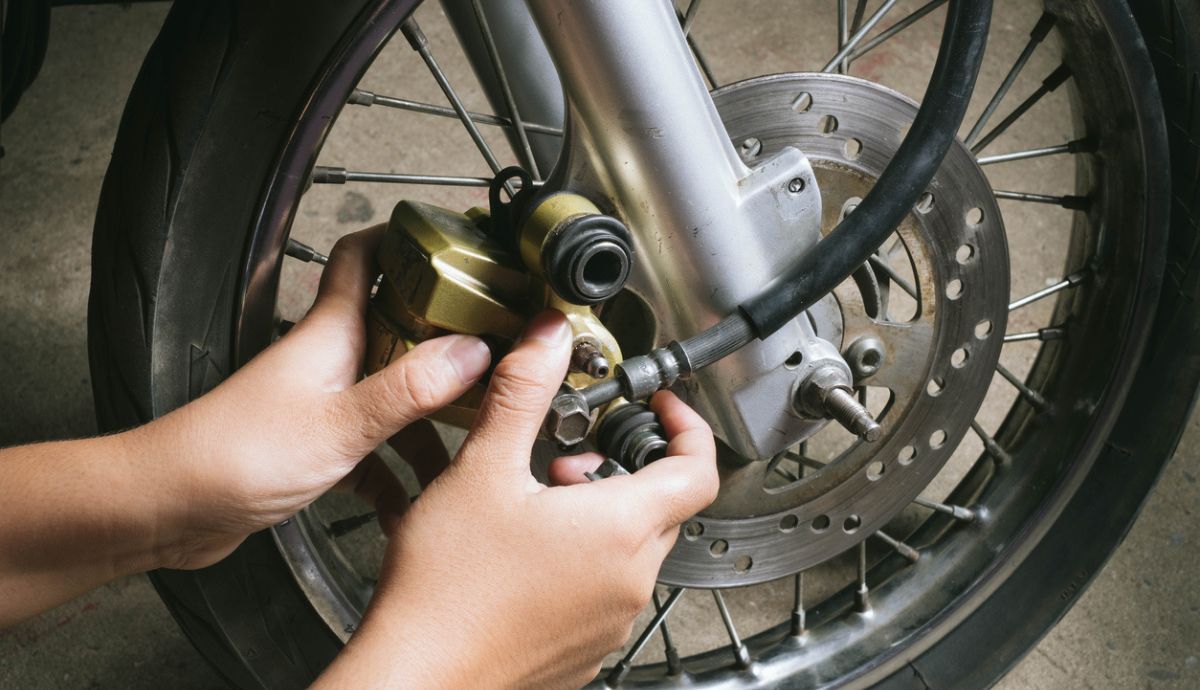 Cómo saber el líquido de freno que lleva mi moto