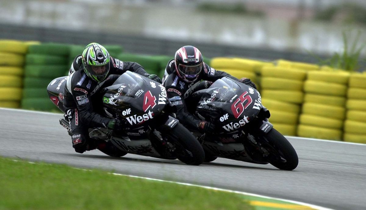 Alex Barros y Loris Capirossi en el West Honda Pons