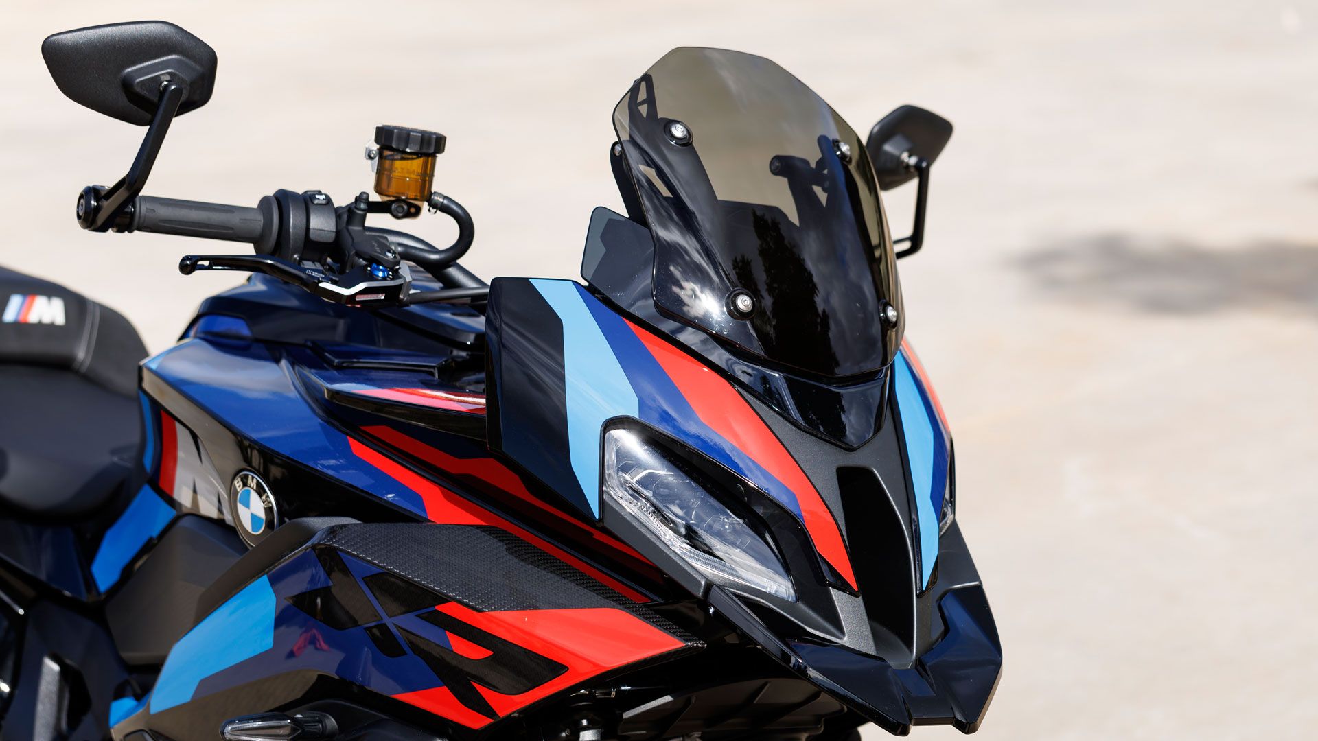BMW M 1000 XR 2024 Detalles (18)
