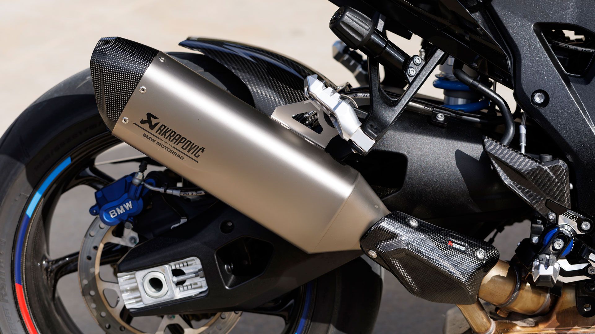 BMW M 1000 XR 2024 Detalles (20)