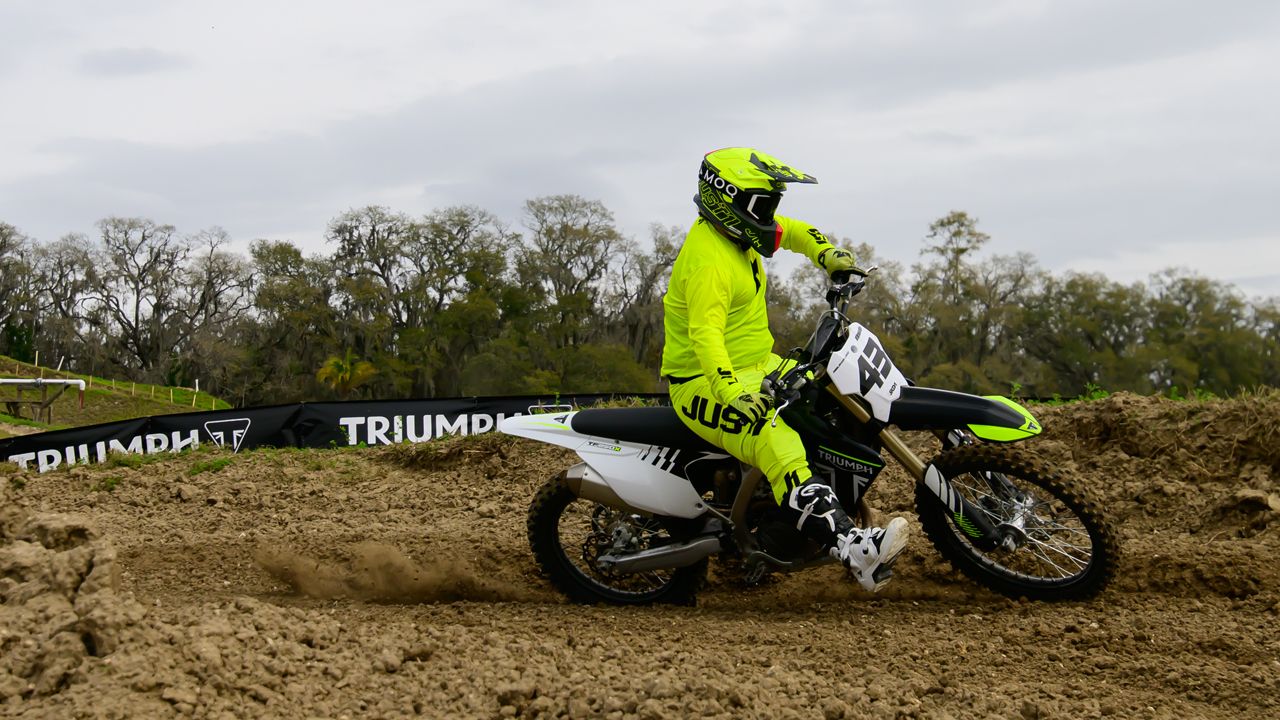 Triumph TF 250X 2024