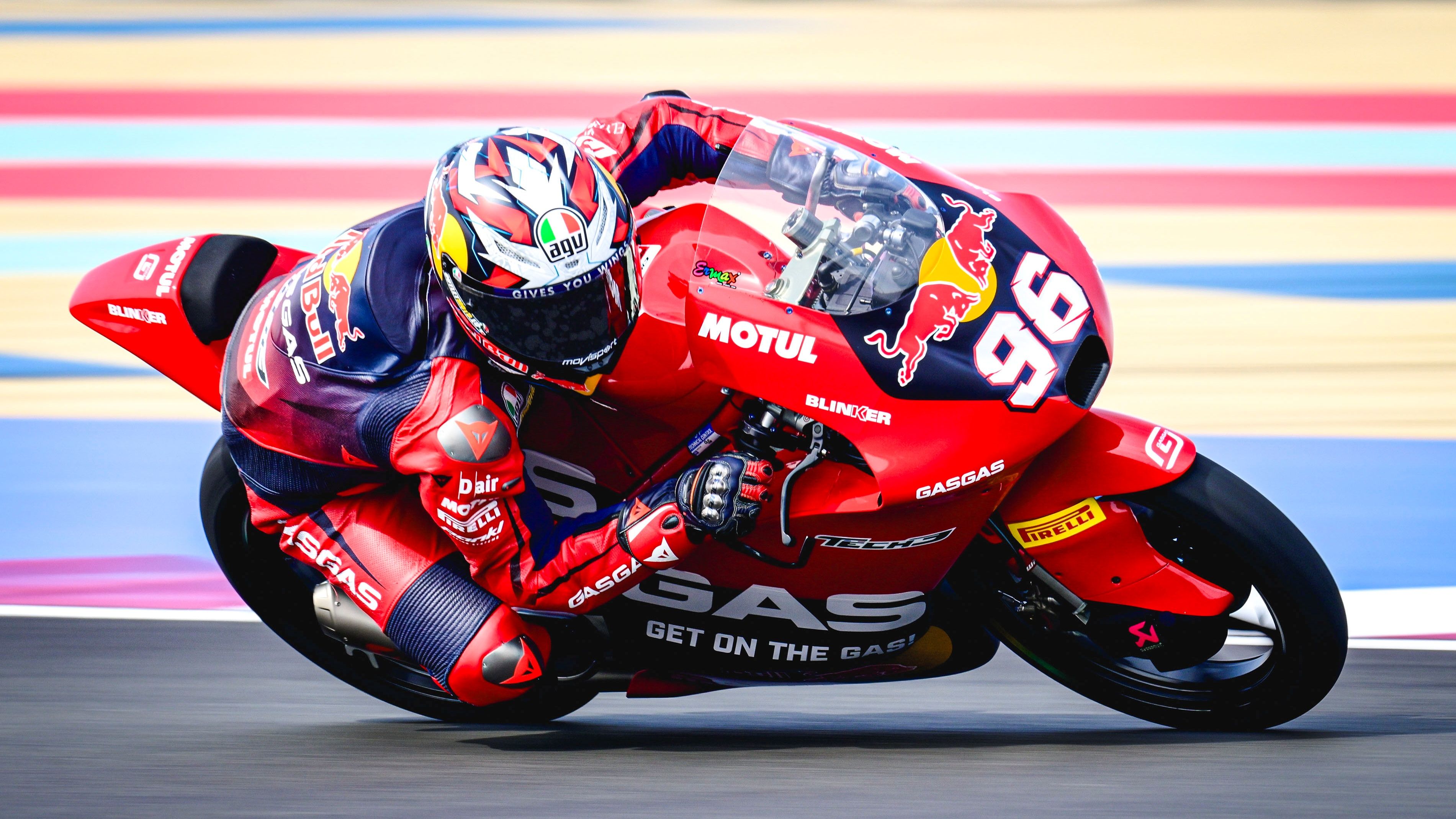 Dani Holgado ha logrado la primera pole de Moto3 2024 batiendo el récord de Qatar