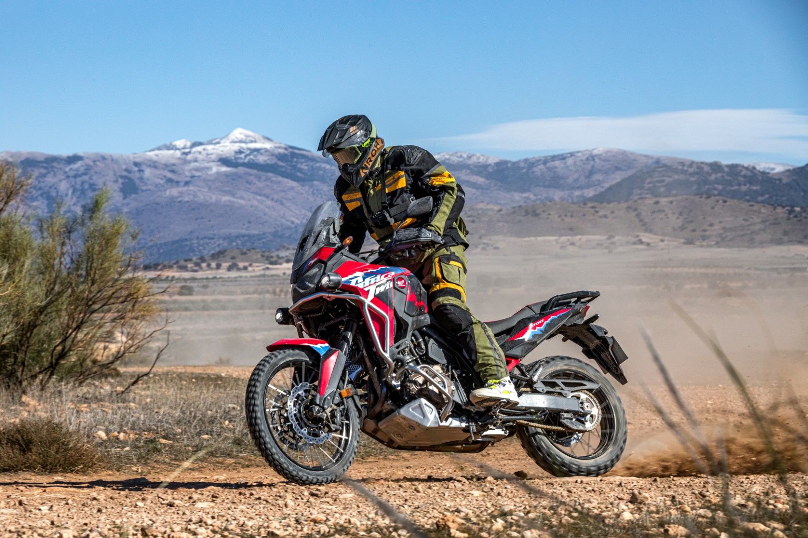 Honda CRF1100L Africa Twin 2024 Accion