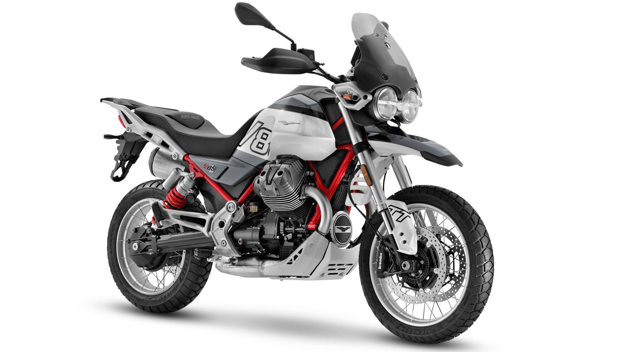 Moto Guzzi V85 TT 2024