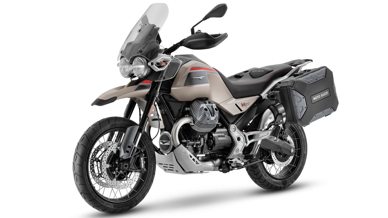Moto Guzzi V85 TT Travel 2024