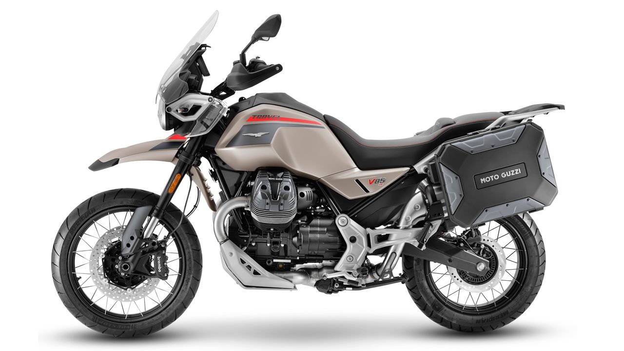 Moto Guzzi V85 TT Travel 2024