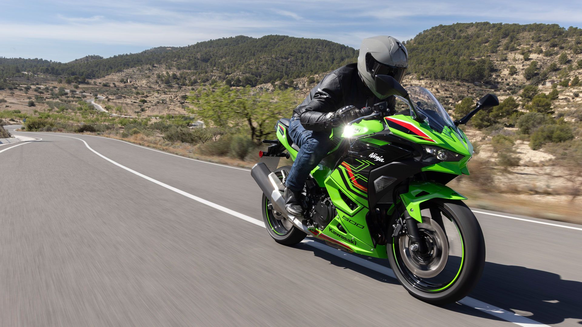 Kawasaki Ninja500 2024 Accion (19)