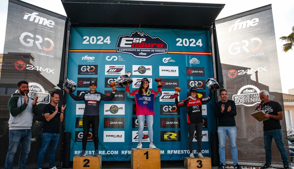 podium feminas 240317 CEE Antas 1141 podium feminas 240317 CEE Antas 1141