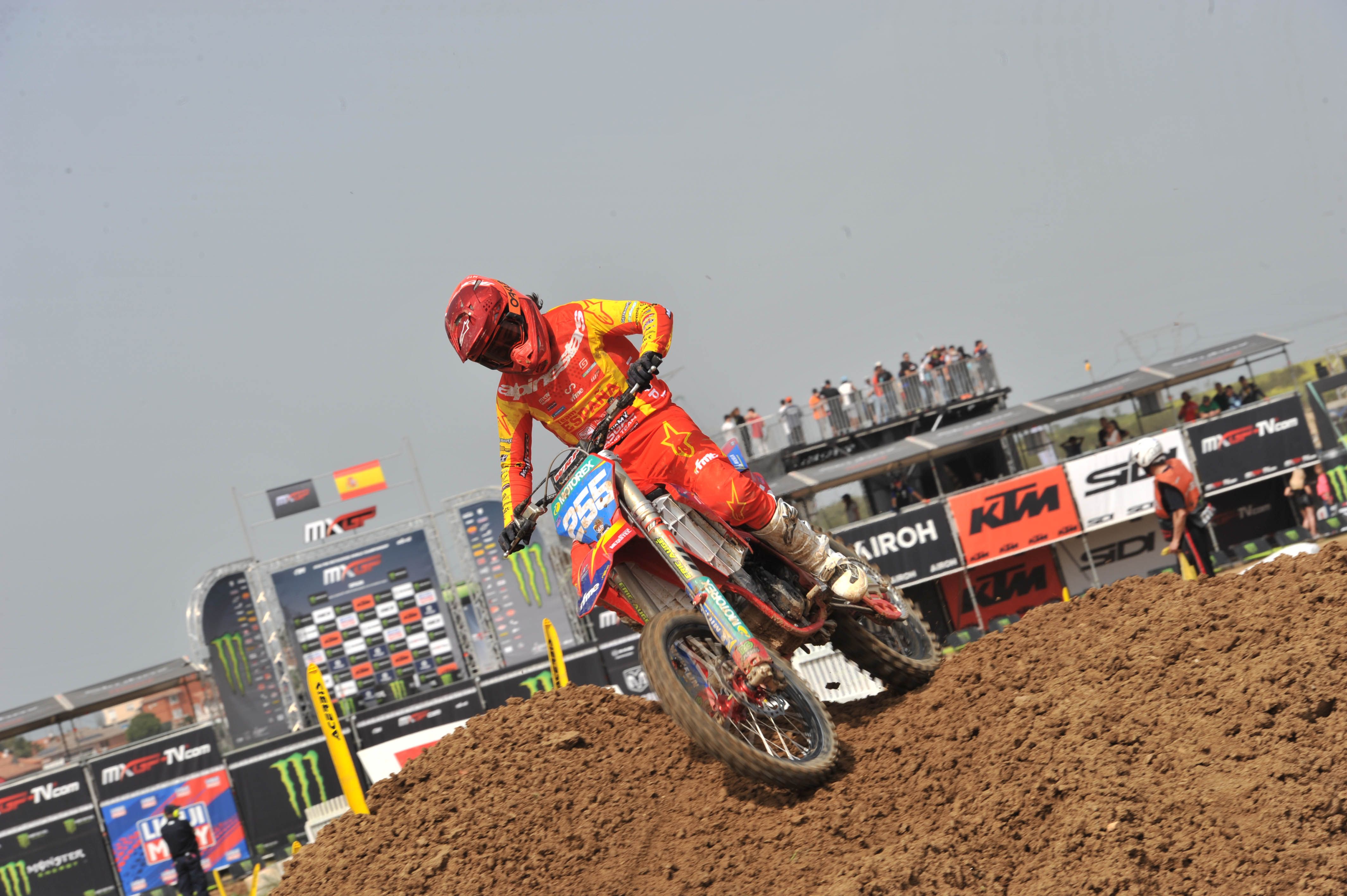Daniela Guillén arrasa en el GP de España de WMX.