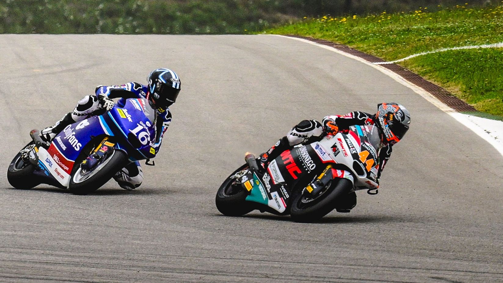 Arón Canet ha ganado en Portimao delante de Joe Roberts