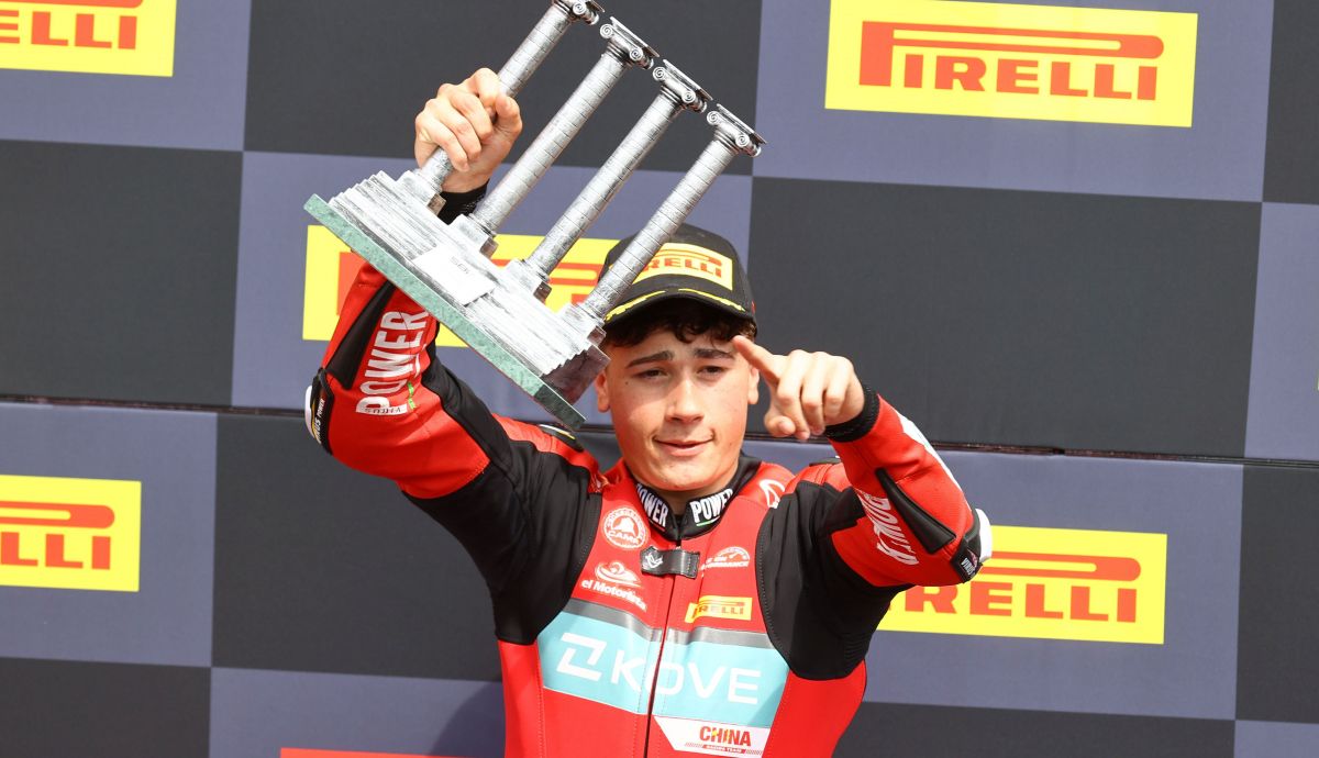 Julio García conquistó en Catalunya el primer podio de la historia de Kove en el Mundial de Supersport 300 Julio García conquistó en Catalunya el primer podio de la historia de Kove en el Mundial de Supersport 300