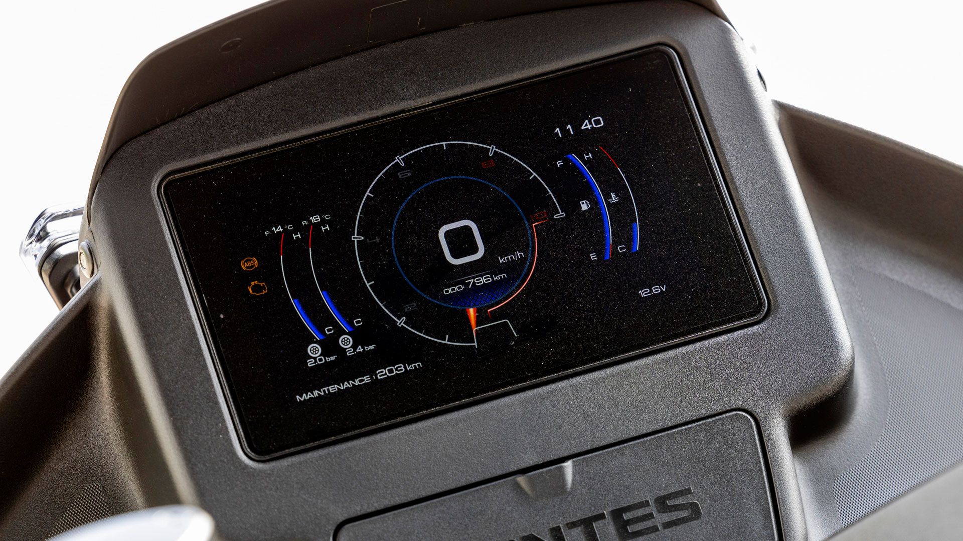 Zontes E 125E 2024 Detalles (15)
