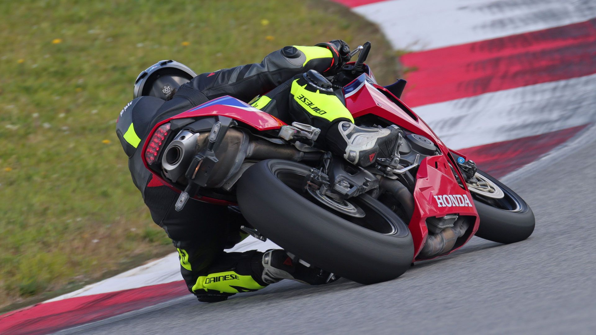 Honda CBR600RR 2024 Accion (6)