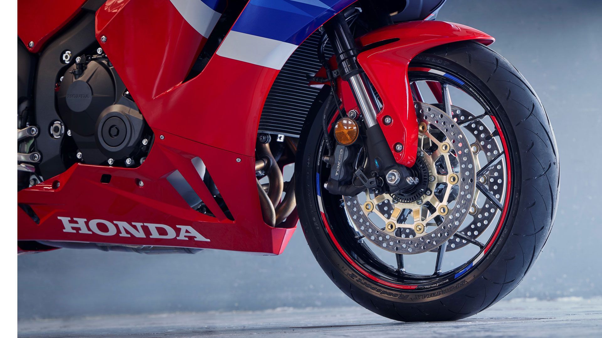 Honda CBR600RR 2024 Detalles (2)