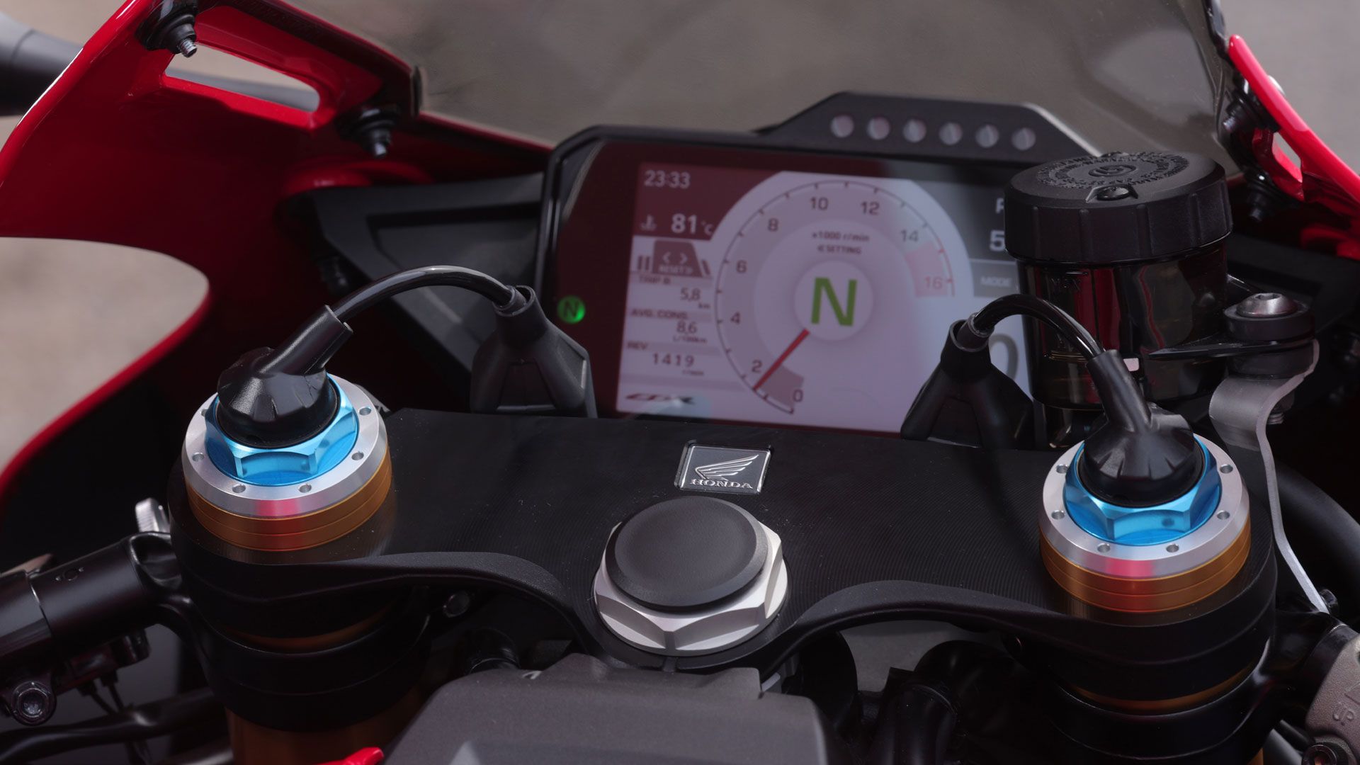 Honda CBR1000RR FireBlade 2024 Detalles (4)