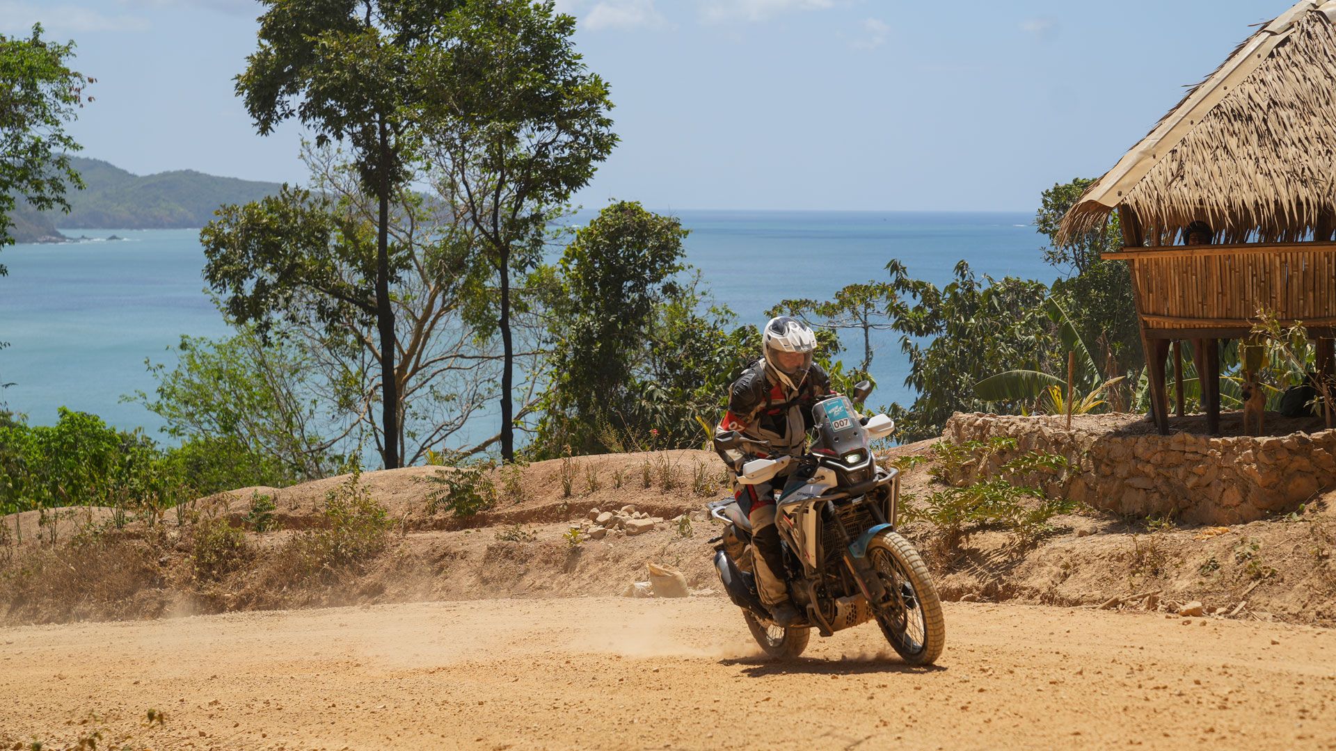 CFMoto 450 MT 2024 Accion (17)