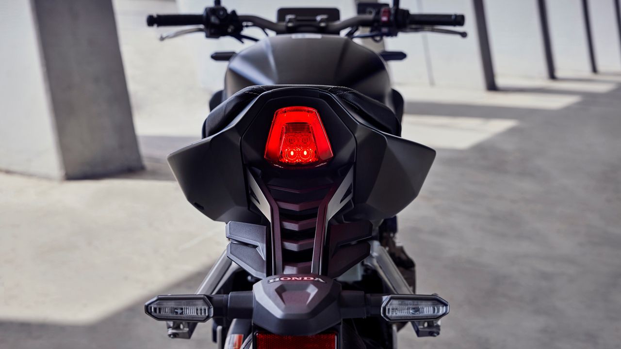 Honda CB650R 2024