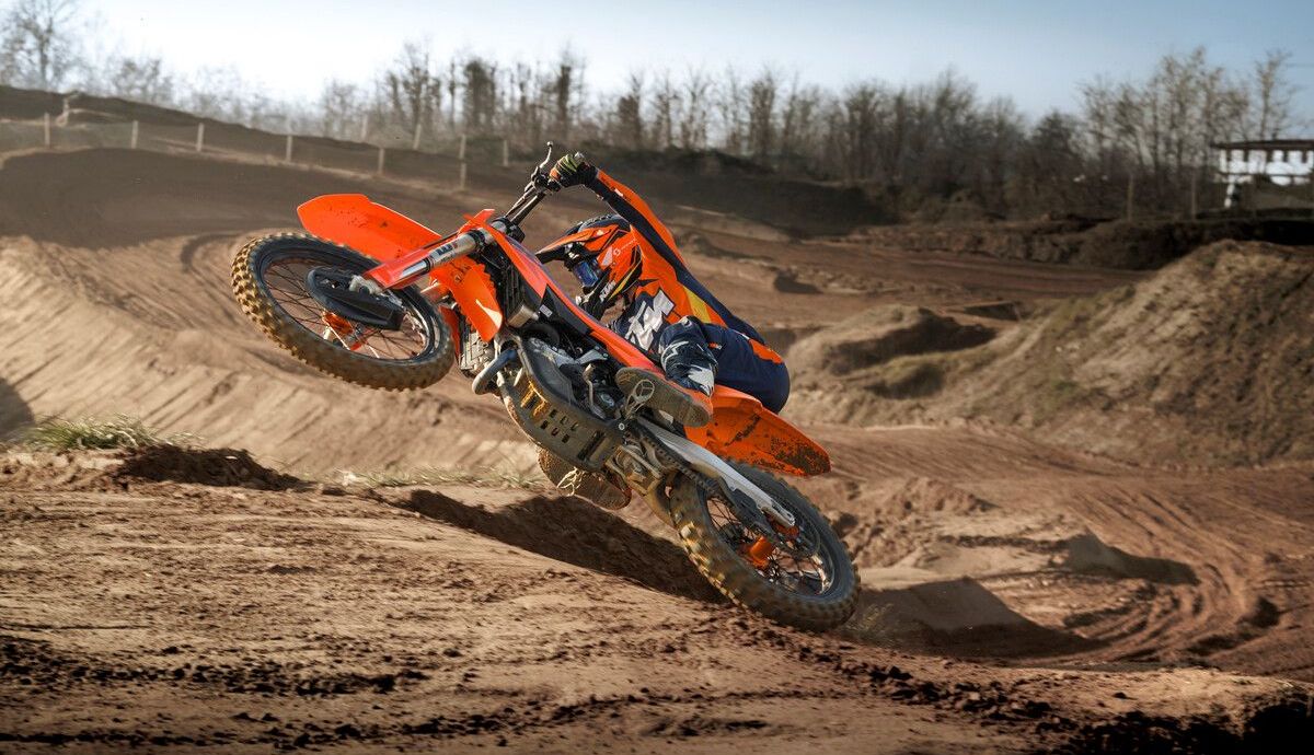 2025 KTM SX and SX F 2 2025 KTM SX and SX F 2