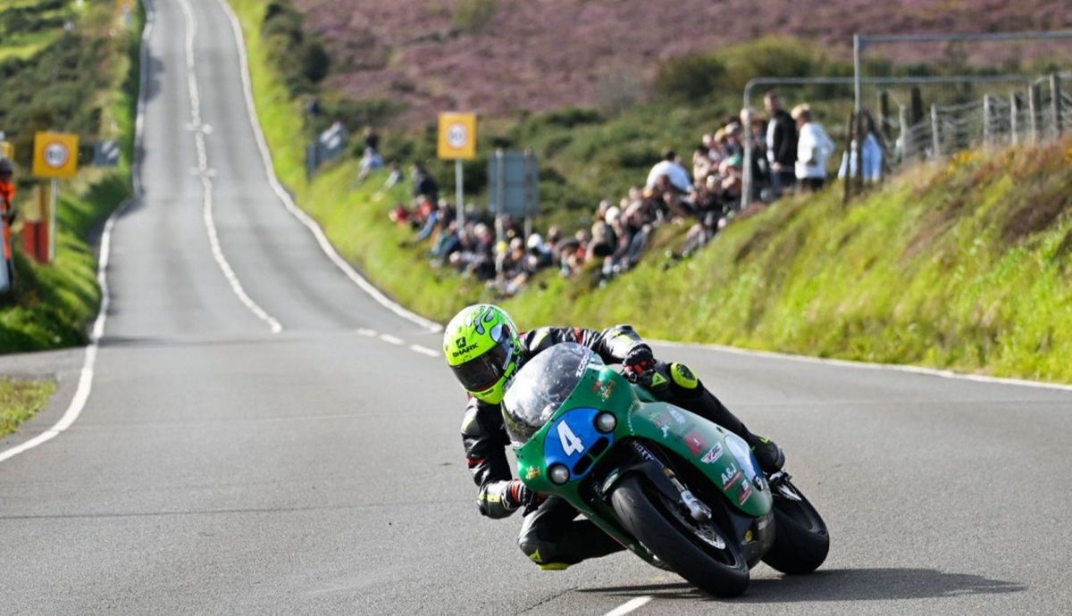 Víctor López aparece en los inscritos de Supertwin del IOMTT 2024 Víctor López aparece en los inscritos de Supertwin del IOMTT 2024