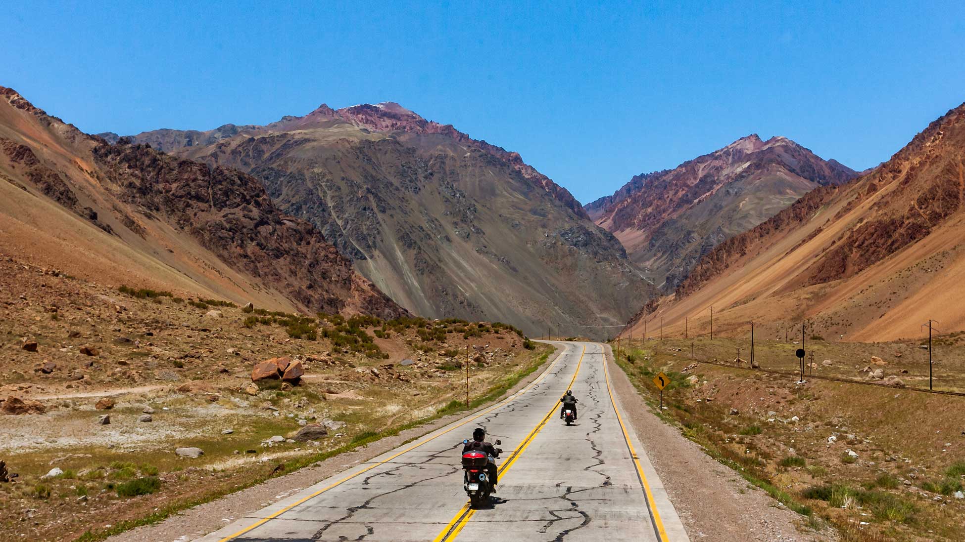 Explorando Argentina en moto: Consejos esenciales para quienes se aventuran por primera vez (Foto: iStock)