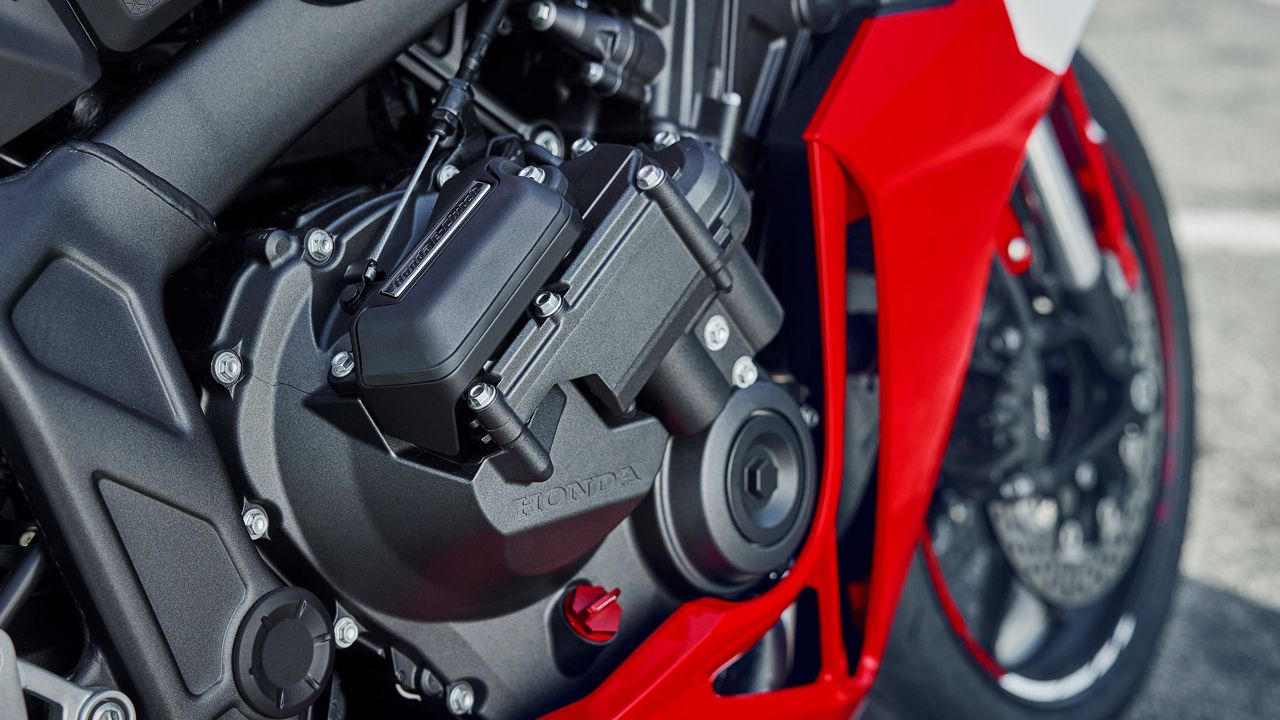 Honda CBR650R 2024