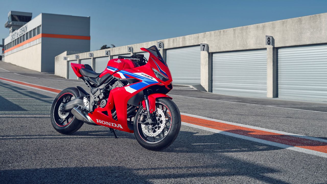 Honda CBR650R 2024