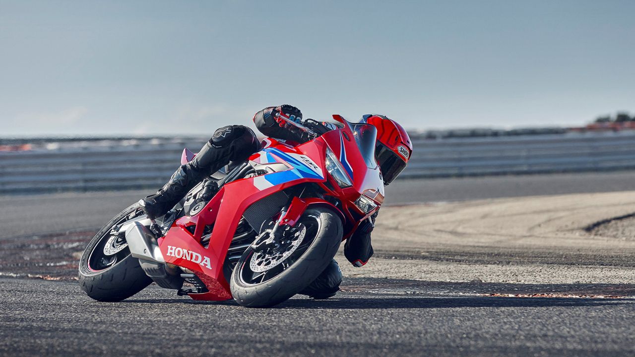 Honda CBR650R 2024