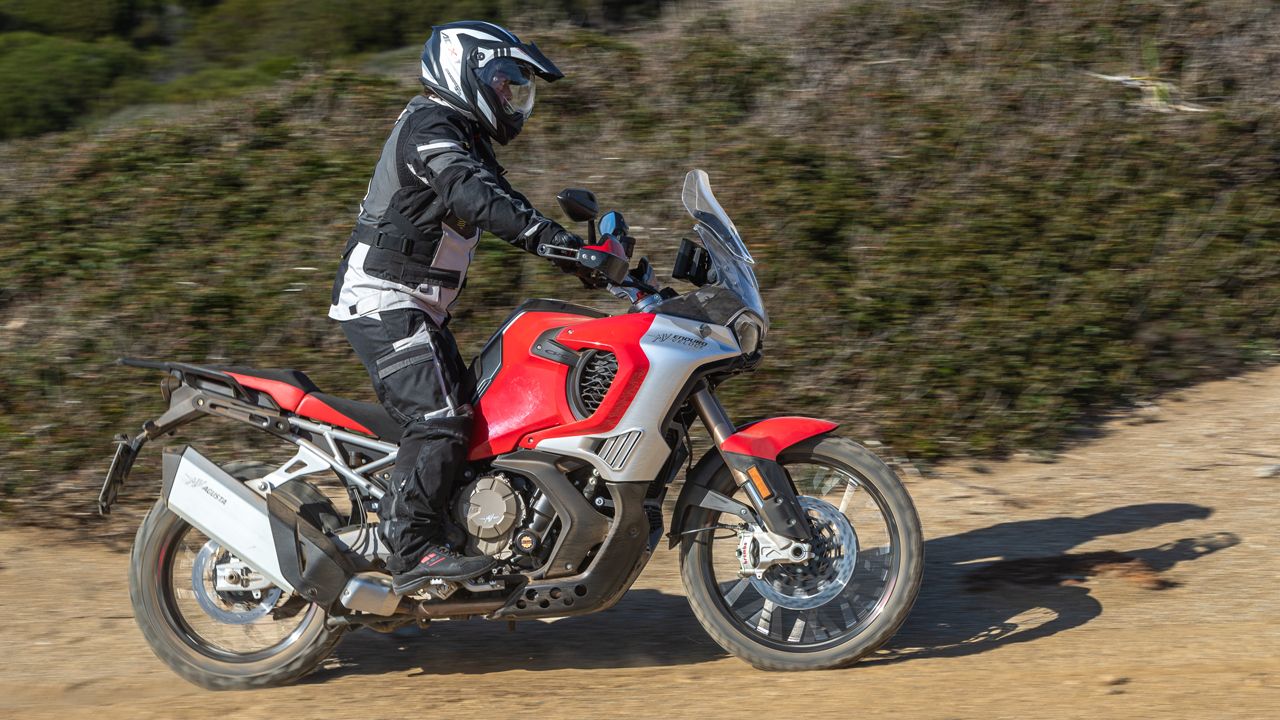 MV Agusta Enduro Veloce 2024