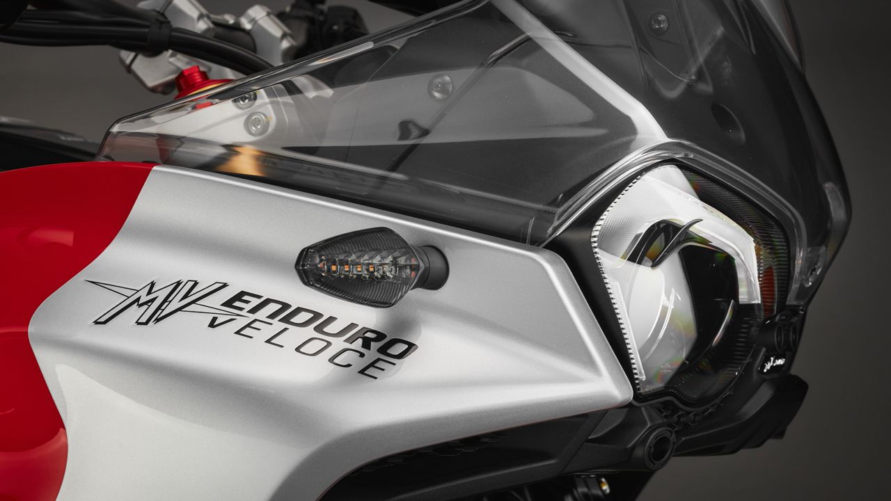 MV Agusta Enduro Veloce 2024