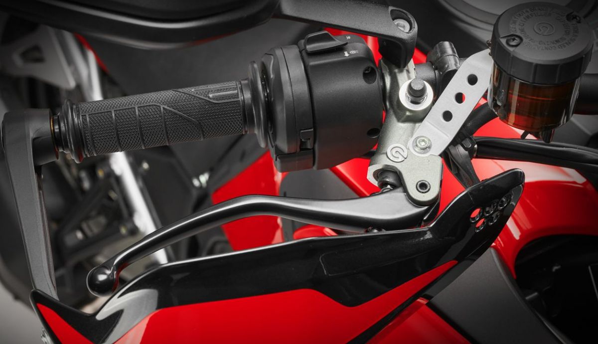 MV Agusta Enduro Veloce 2024 MV Agusta Enduro Veloce 2024