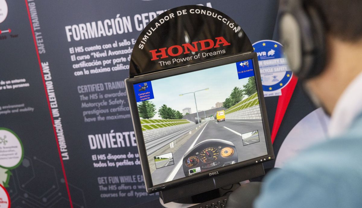 MotoTech 2024 exposicion zaragoza (18)