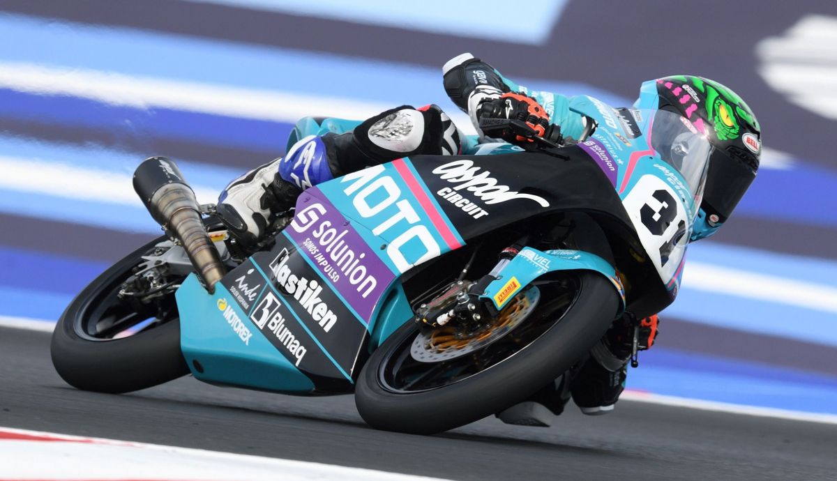 Giulio Pugliese se llevó la primera carrera de la European Talent Cup 2024 Giulio Pugliese se llevó la primera carrera de la European Talent Cup 2024