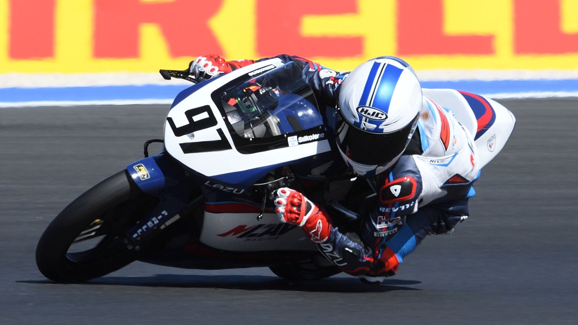 Marco Morelli sale como líder de la ETC tras ganar la segunda carrera en Misano