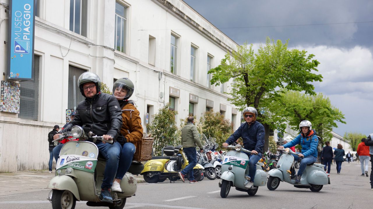 Vespa World Days 2024