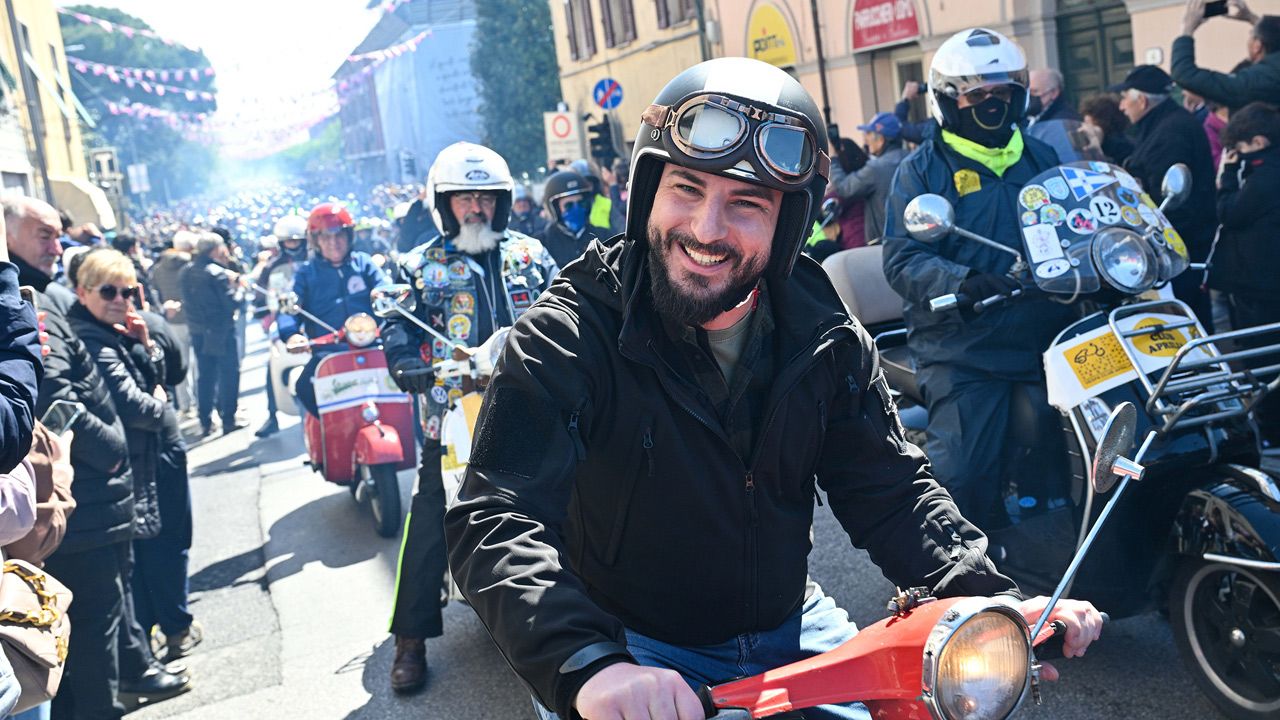 Vespa World Days 2024