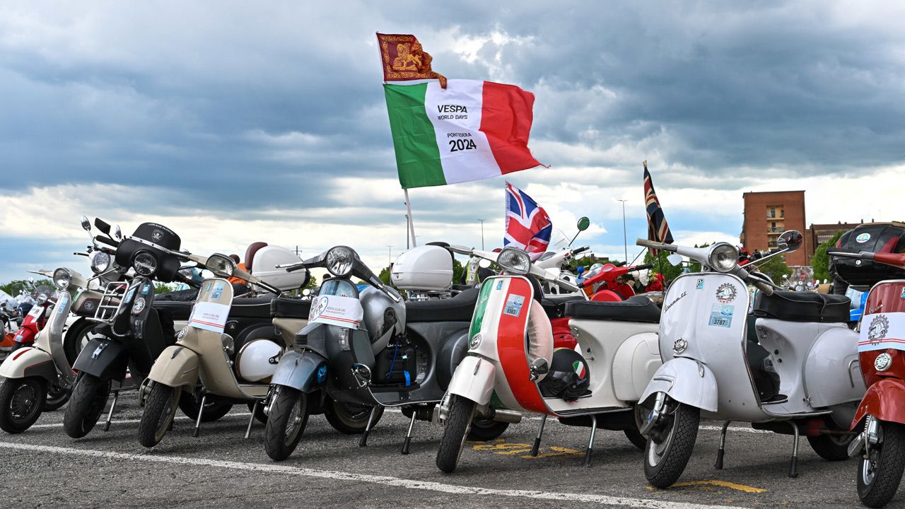 Vespa World Days 2024