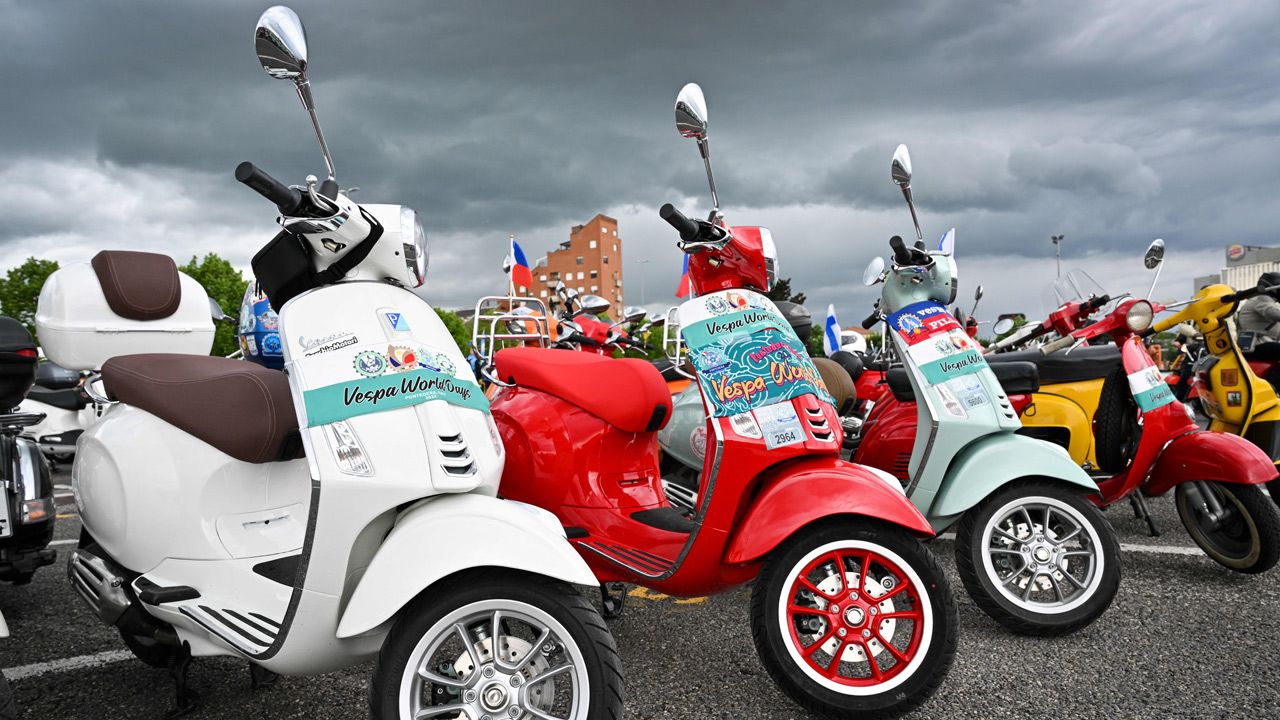 Vespa World Days 2024