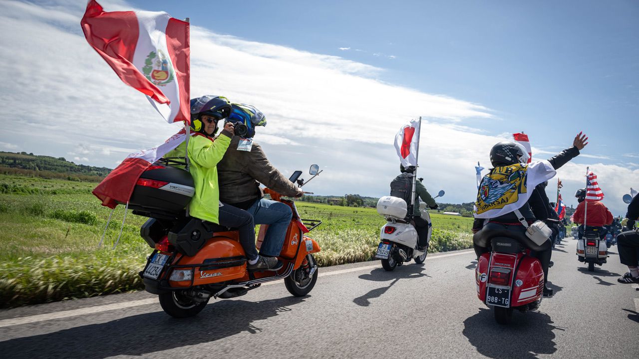 Vespa World Days 2024
