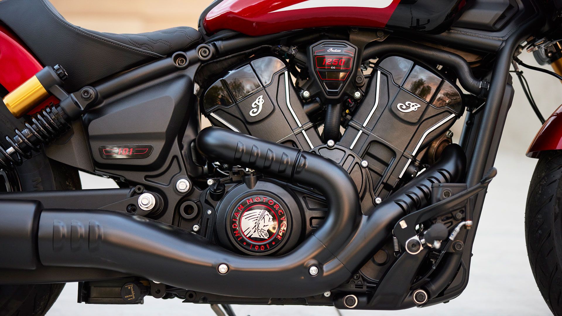 Indian Scout 101 2025 Detalles (4)