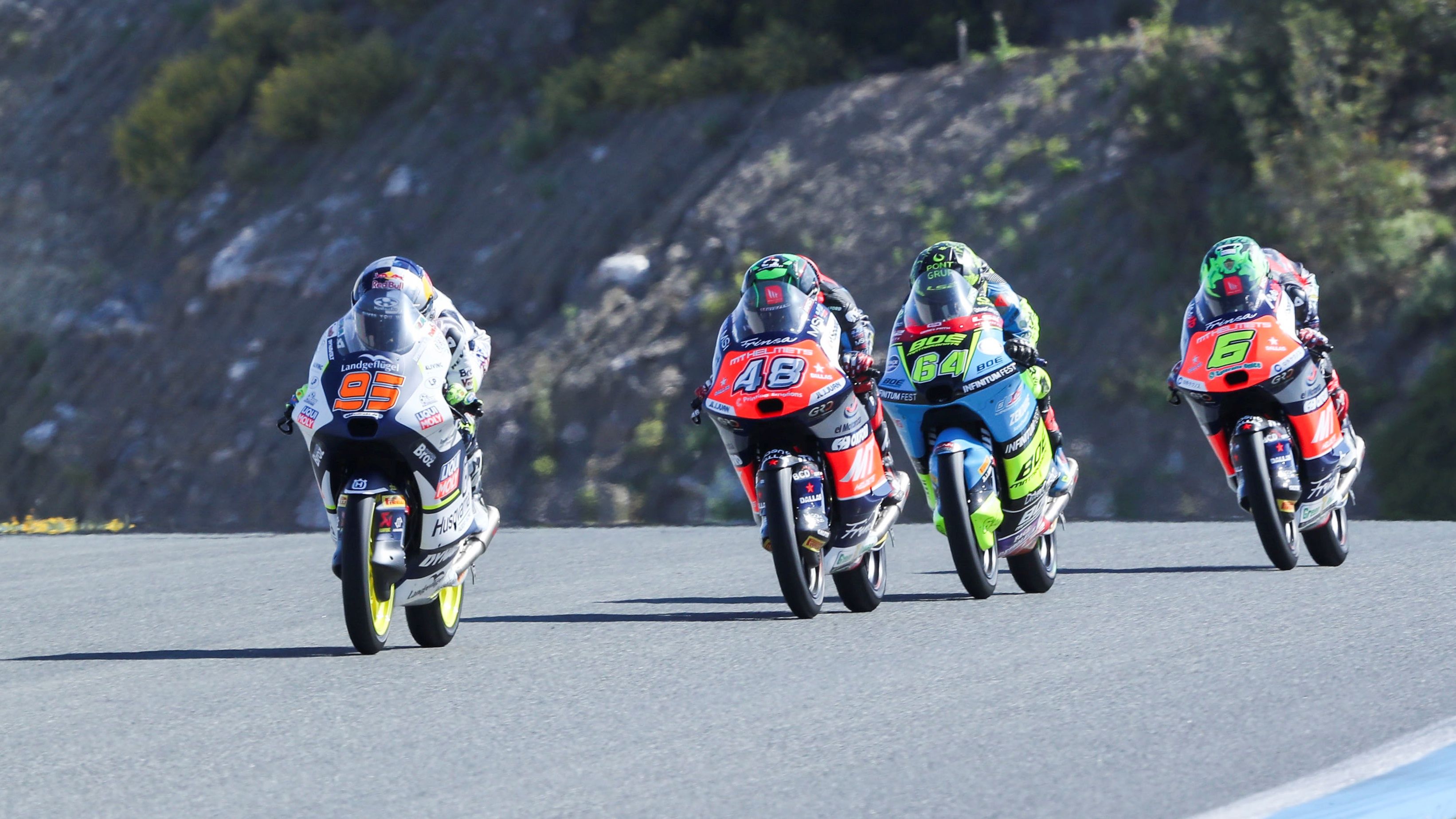 Collin Veijer manda ante Iván Ortolá, David Muñoz y Ryusei Yamanaka, Moto3 Jerez 2024