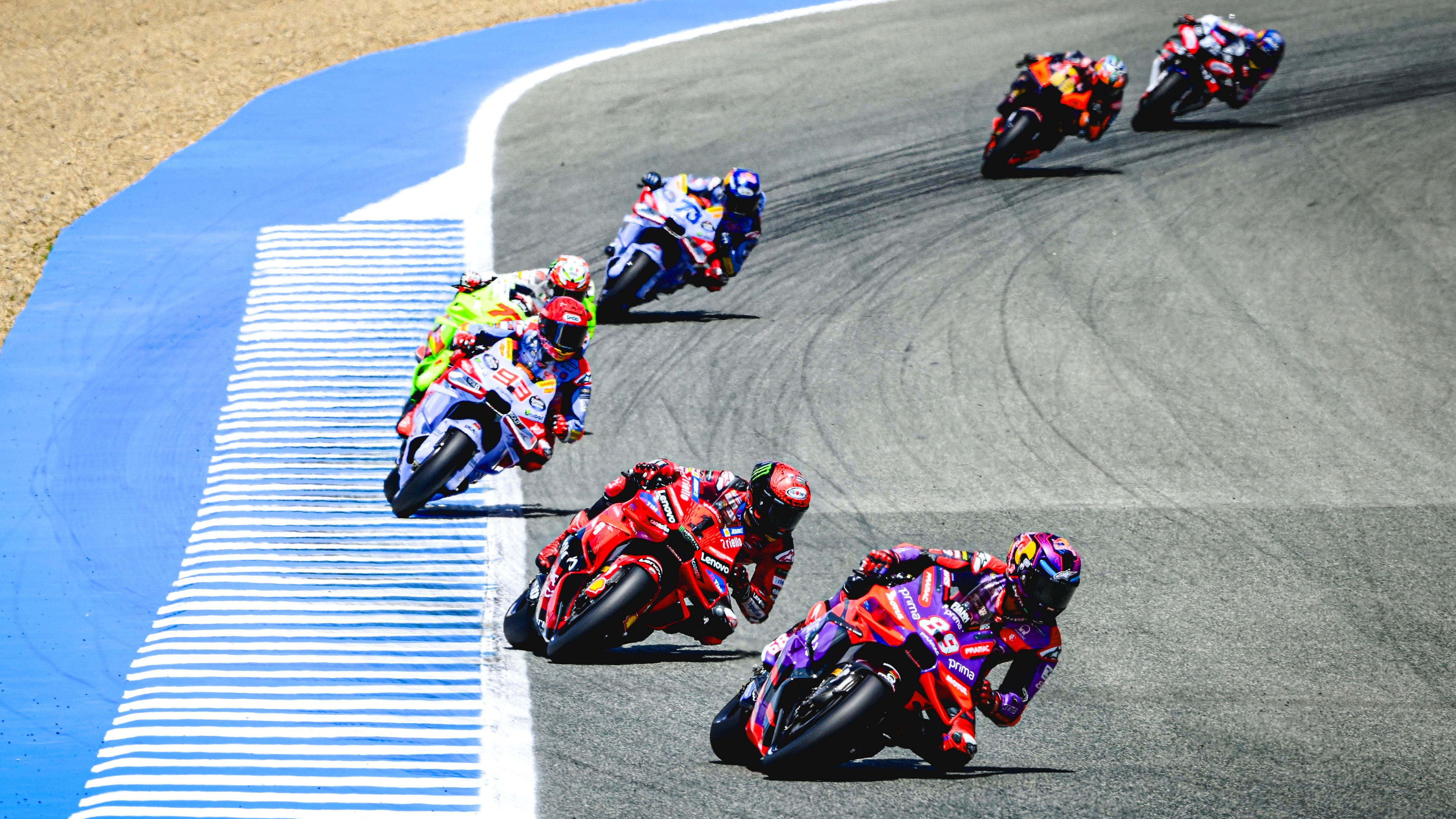Jorge Martín lidera ante Pecco Bagnaia, Marc Márquez, Marco Bezzecchi y Álex Márquez, MotoGP Jerez 2024