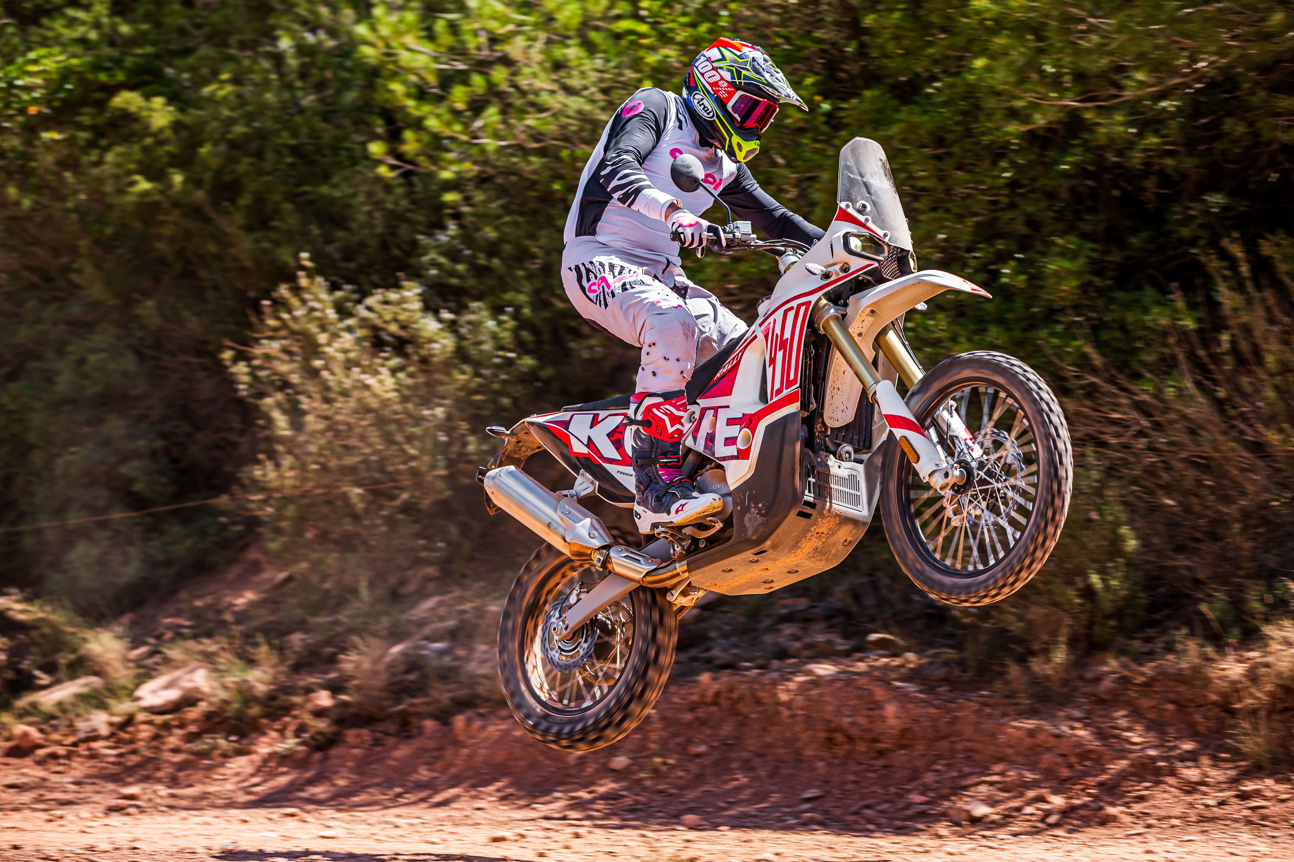 Kove Rally 450. Probamos la moto de rally más buscada del momento 