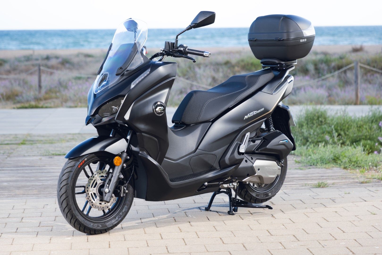 Fotos scooter QJ Motor MTX 125